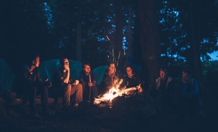 Quel cadeau offrir à quelqu’un qui aime le camping ?