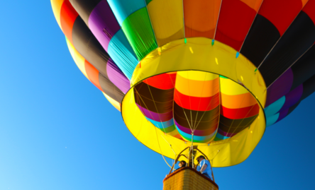 Pour qui offrir un vol en montgolfière ?