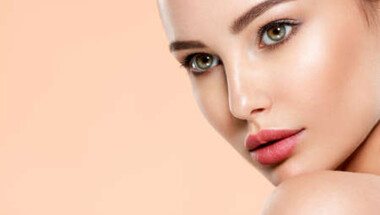 MAQUILLAGE