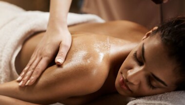 Massage californien solo 1h00