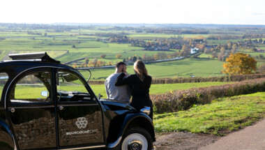 Coffret Escapade en 2CV & Dégustation au Château de Pommard