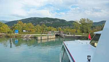 Croisière Demi-journée avec Menu Nénuphar - Aix-Les-Bains