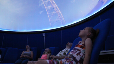 Séance de planétarium à l'Observatoire de la Lèbe