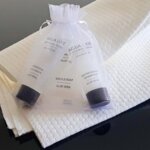 Ensemble de linge de toilette recyclable et produits d'hygiène pour une personne