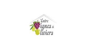 Entre Vignes et Oliviers Logo