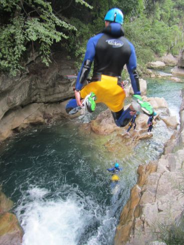 Destination Nature Canyoning 06 image 7