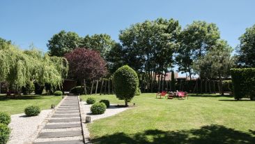 Le Domaine des Prés Verts image 1