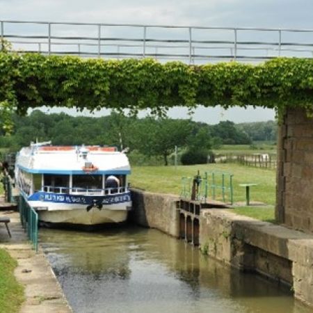 Croisière Saône Tournus abbaye