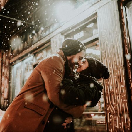Dîner au champagne pour un duo d'amoureux