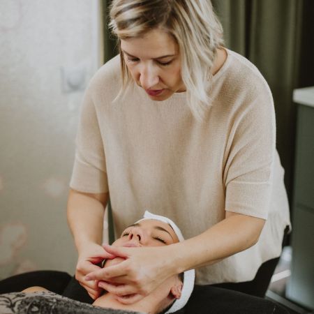 Soin Visage Esthederm Active-Repair : Soin antirides, éclat-détox. - 1h30