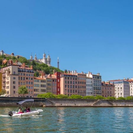 3h de bateau sans permis 7 places