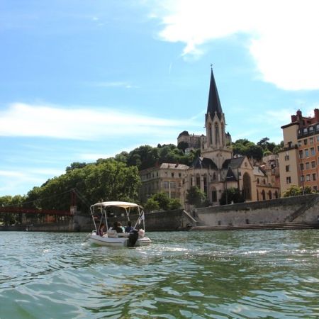 2h de bateaux sans permis 7 places