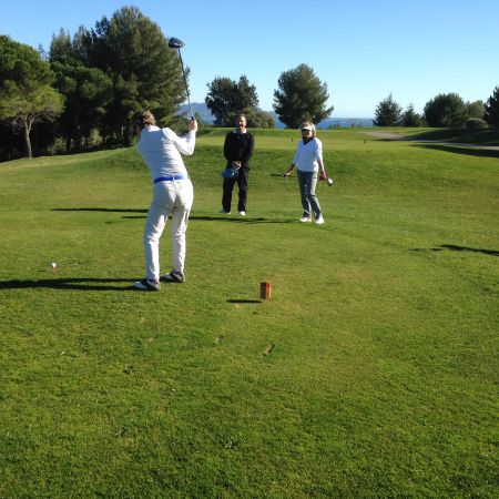 Parcours de golf accompagné -18 trous pour 3personnes (green fee non inclus)