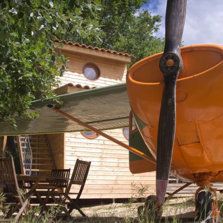Séjour dans un avion Cessna et sa tour de contrôle