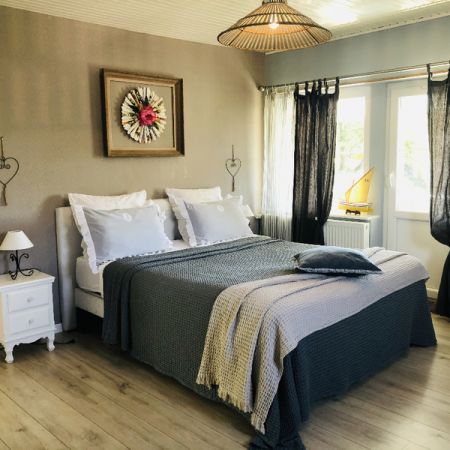 Séjour de deux nuits en chambre LAC d’octobre à avril