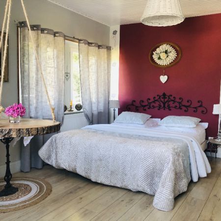 Séjour d'une nuit en chambre CHATEAU d'octobre à avril