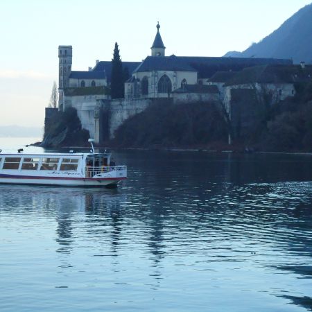 Croisière Lac et Canal avec Menu Nénuphar - Aix-Les-Bains