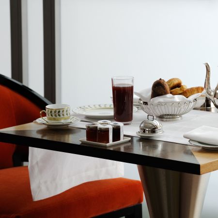 Petit déjeuner américain pour 2 personnes