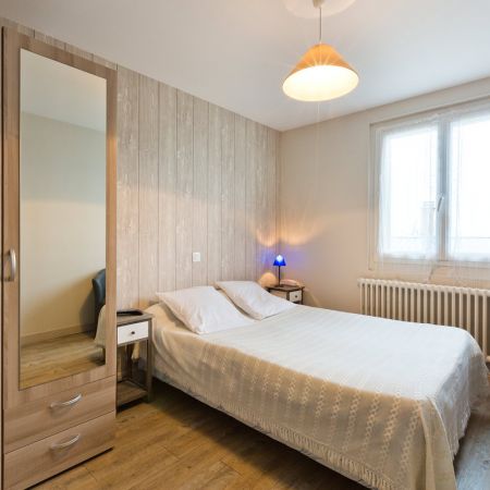 Séjour en Chambre Double avec Petits Déjeuners
