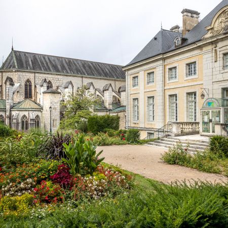 Visite guidée privilège du cœur historique de Belley