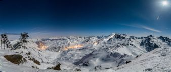 SARL Val Thorens Outdoor cover