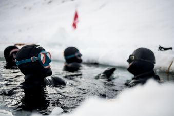 Apnée Sous Glace image 1