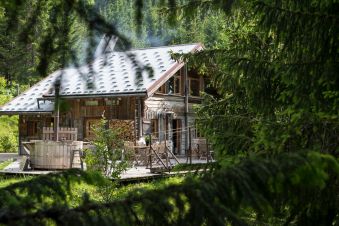 Séjour insolite Tipi ou Chalet image 2