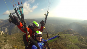 Baptême de Parapente Biplace Privilège (40 minutes et vidéo inclue) image 2