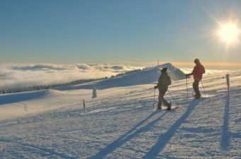 Week end raquettes au cœur du Haut Jura ( 2 nuitées avec petit déjeuner et prêt de raquettes) image 18