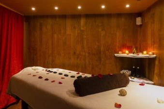 Massage avec les pieds - corps entier 90 minutes image 3