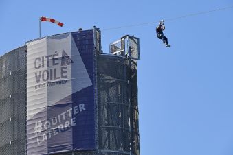 TyRoll : descente dans les airs au-dessus de l'eau image 5