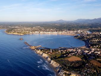 Vol de 20 mins en paramoteur "Corniche Basque" image 1