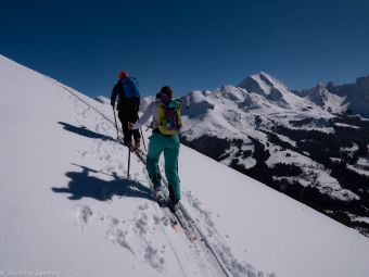 Journée Initiation au ski de randonnée à La Clusaz image 1