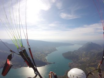 bon d'achat pour un vol en parapente image 1