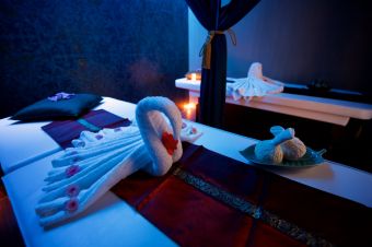 Massage aux huiles chaudes 1h00 image 1
