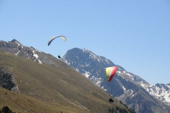 Vol enfant en parapente biplace image 2