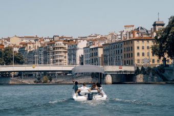 Une journée de bateau sans permis 10 places image 2