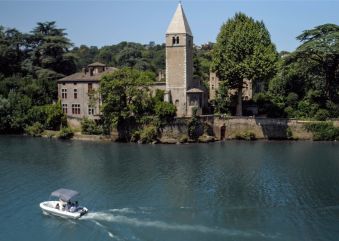 6h de bateau sans permis 10 places image 1