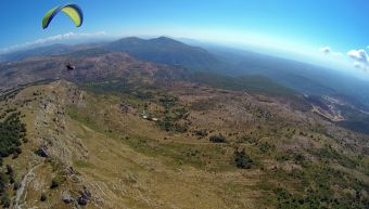 Vol biplace "SENSATION" en PARAPENTE sur le site de Gourdon. image 2