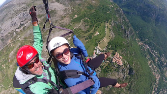 Vol biplace "SENSATION" en PARAPENTE sur le site de Gourdon. image 4
