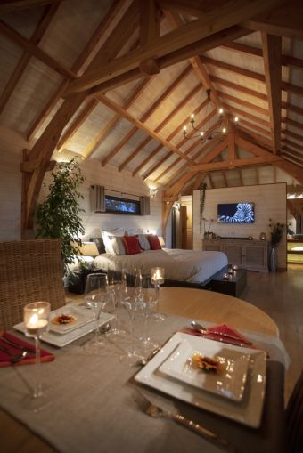 Séjour romantique - Cabane de Prestige avec Jacuzzi et Sauna privatifs image 9