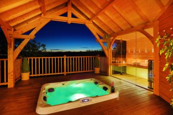 Séjour romantique - Cabane de Prestige avec Jacuzzi et Sauna privatifs image 11