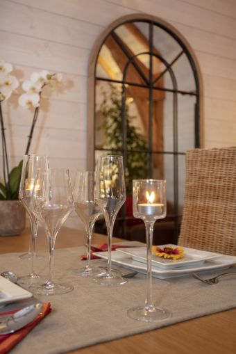 Séjour romantique - Cabane de Prestige avec Jacuzzi et Sauna privatifs image 8