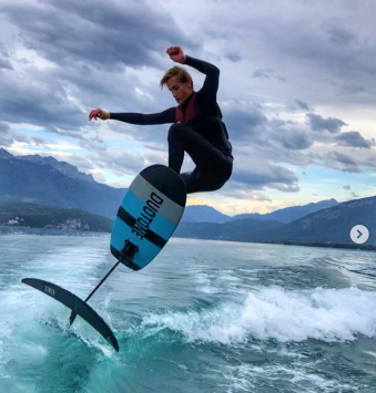Stage multi-activités de 5 jours (Ski Nautique, Wakeboard, Wakesurf, et/ou Foil) image 10