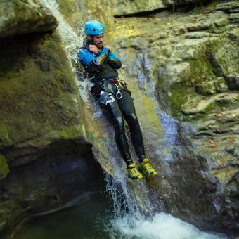 Canyoning Sportif à Montmin image 3