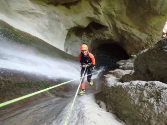 Canyoning Perfectionnement Angon image 4