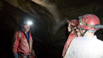 Spéléologie - Traversée des Grottes de Balme image 1