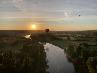 Vol en montgolfière en Val de Loire - Billet Weekend 2 personnes image 3