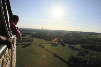 Vol en montgolfière en Val de Loire - Billet Enfant image 2