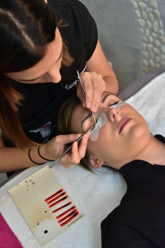 Extension de Cils image 1